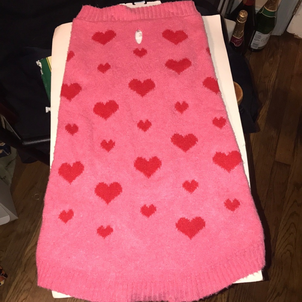 NWOT Heart Pet Sweater
